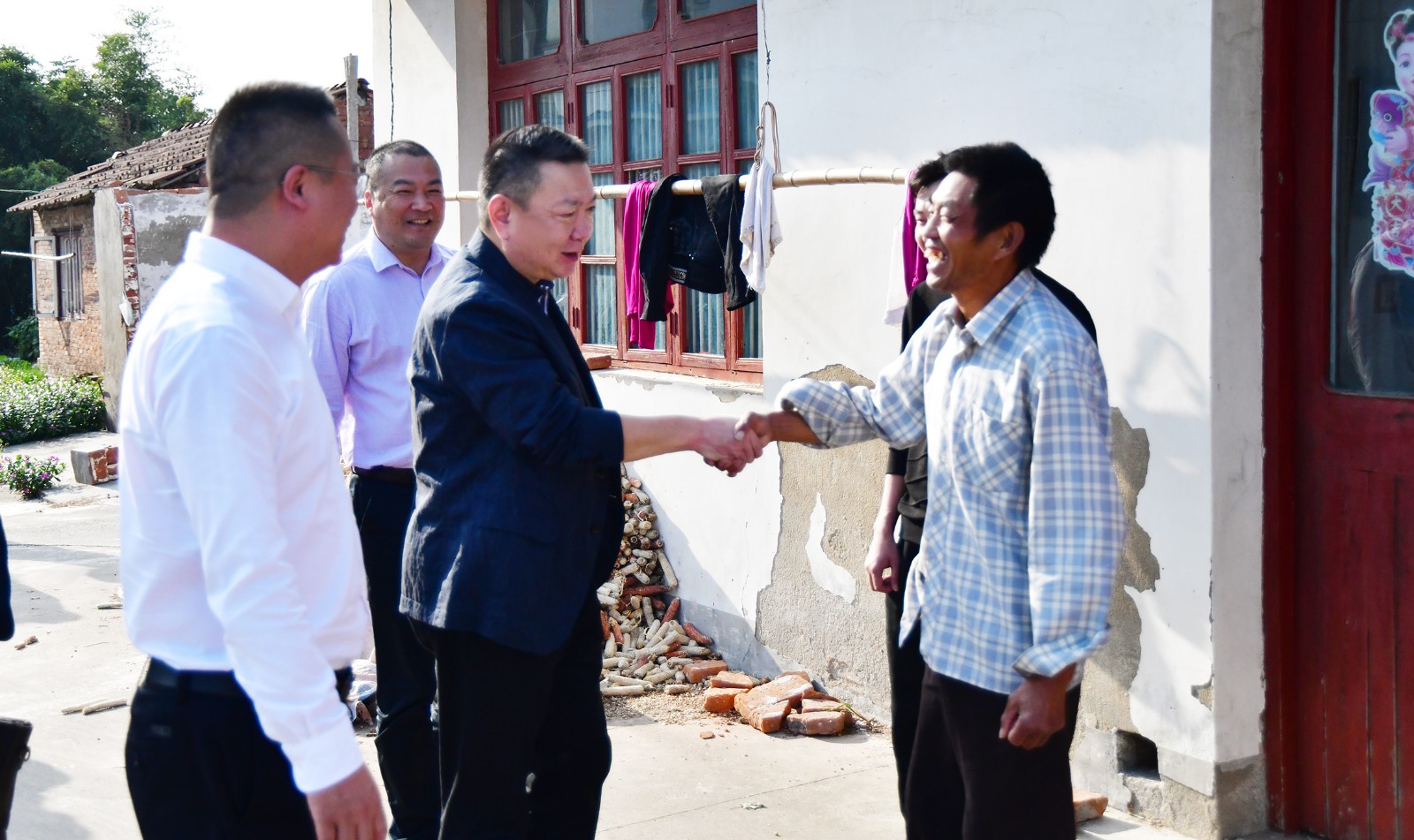 金新街道gdp_正义联盟金新剪辑版