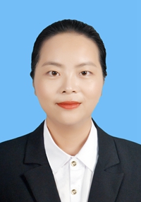 錢亮.jpg