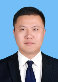 張鈺鵬.jpg