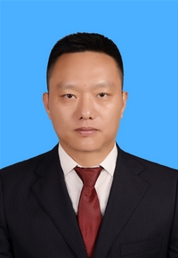徐衛(wèi)國.jpg